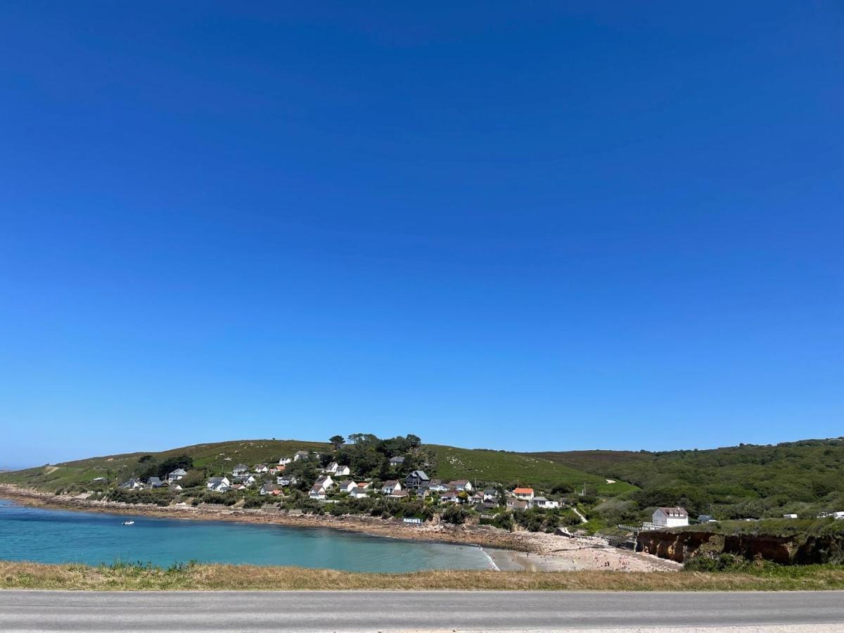 Maupertus-sur-Mer Au Petit Brick - Cosy Beachfront House מראה חיצוני תמונה