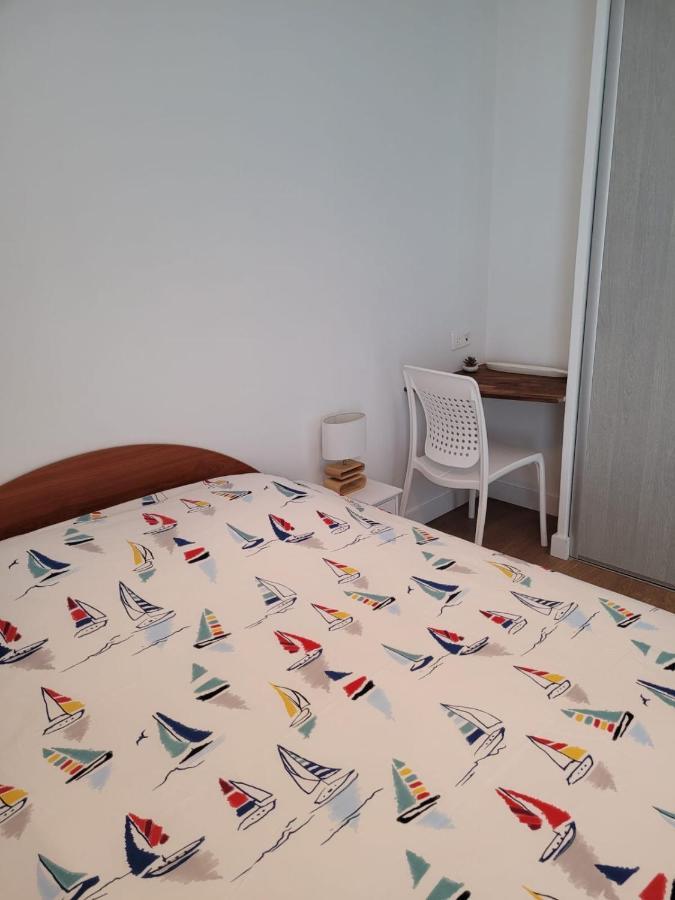 Maupertus-sur-Mer Au Petit Brick - Cosy Beachfront House מראה חיצוני תמונה